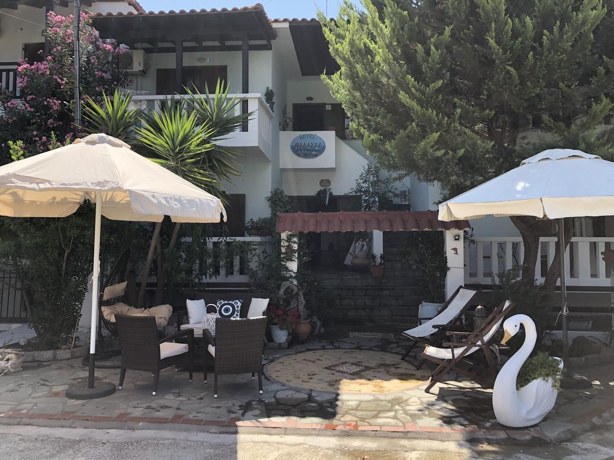 Thalassa Hotel Amoliani Exterior foto